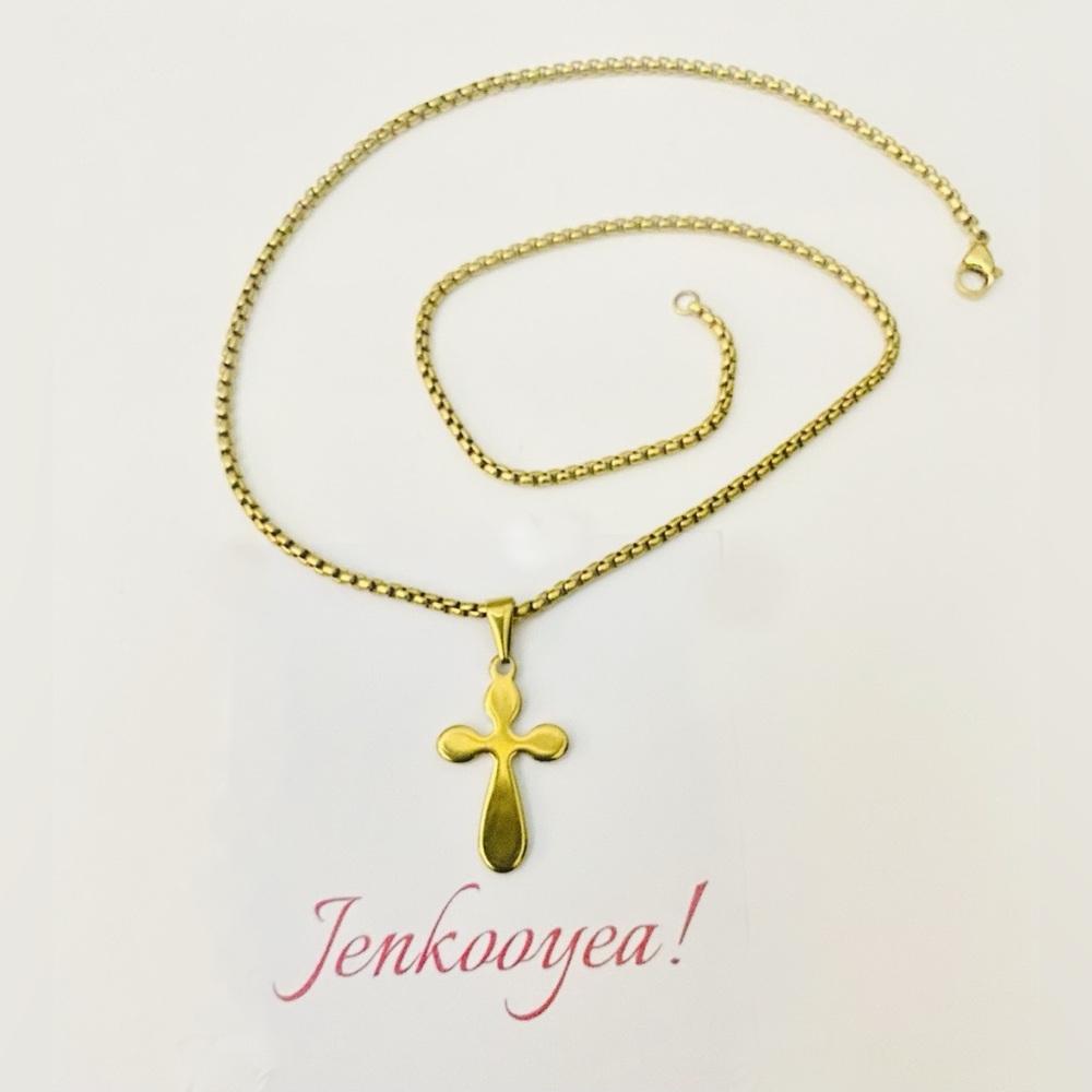 Gold Cross Pendant Necklace